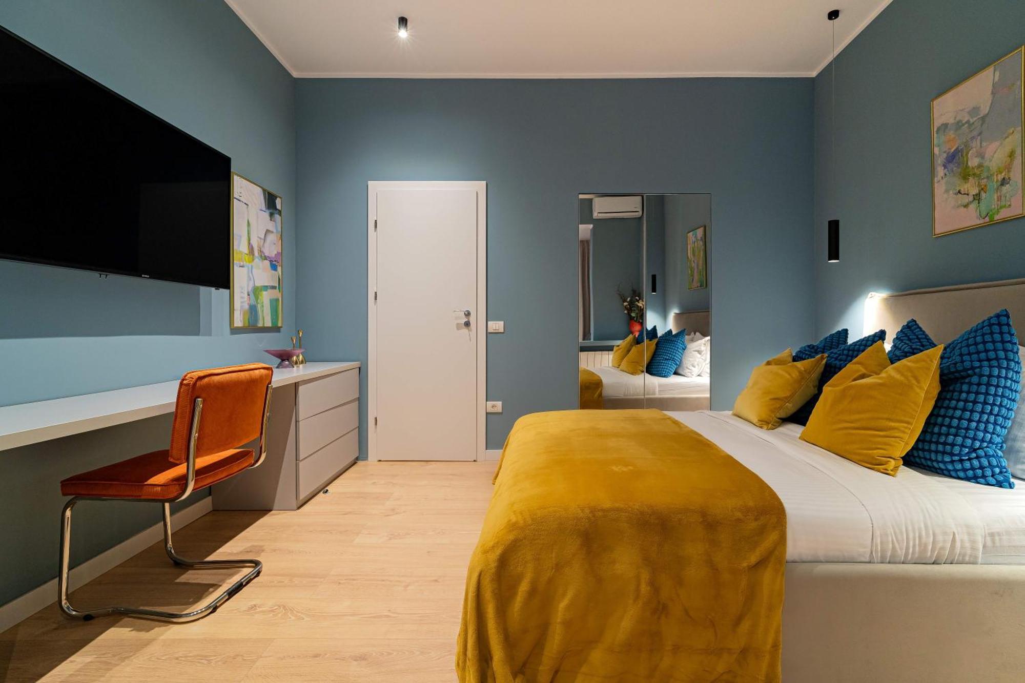 Celestial Azure - Tranquil 1Br In Piata Universitatii Bucureşti Exterior foto